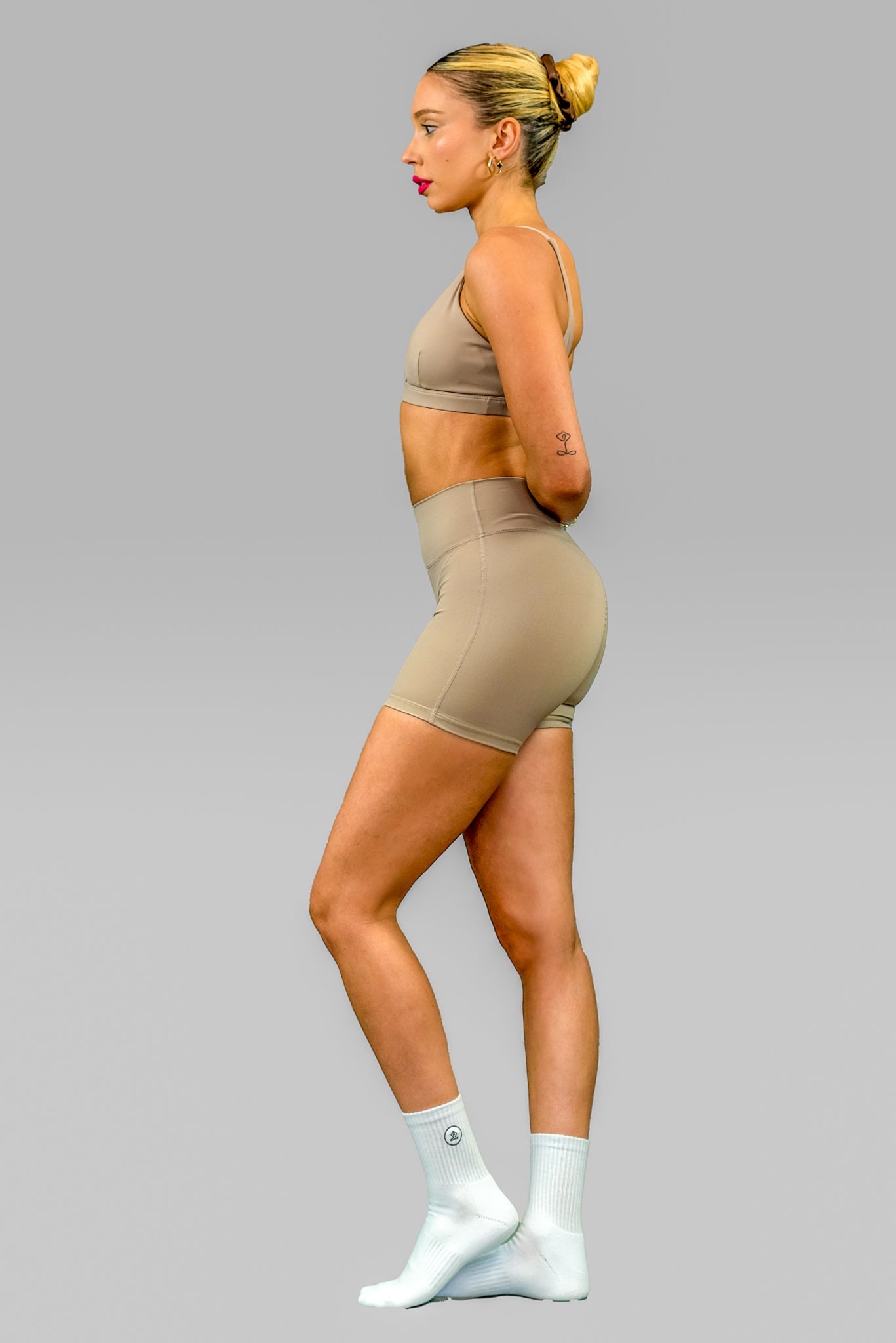 Seamless 2-Piece Set in Sand Beige