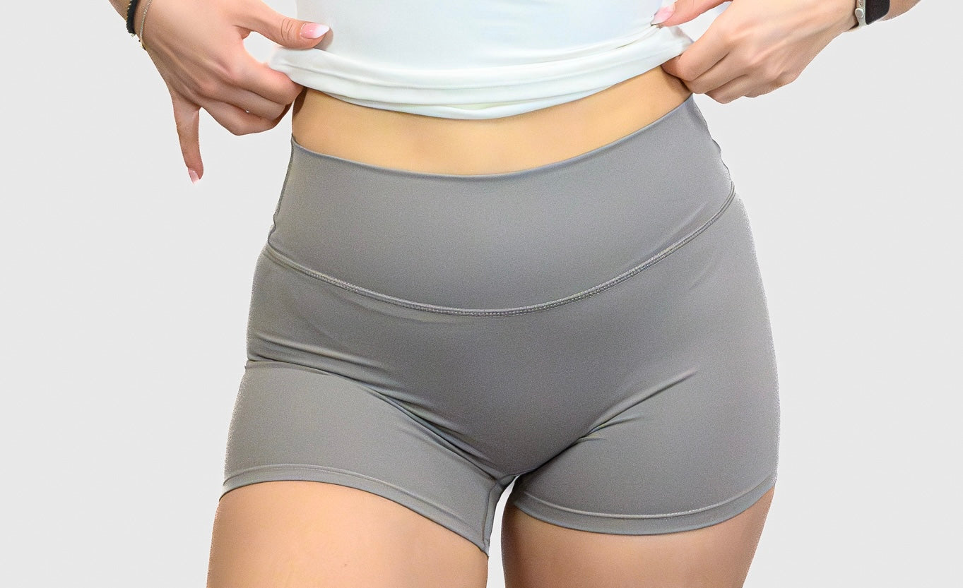 Contour Shorts – Grey